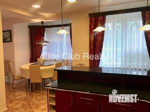 Коттедж 570м², 4-этажный, на длительный срок, 