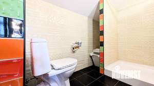 Дом 700м², 3-этажный, посуточно, 