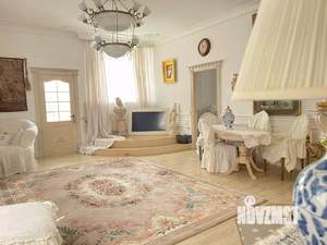 Таунхаус 120м², 3-этажный, на длительный срок, 