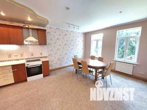 Коттедж 110м², 2-этажный, на длительный срок, 