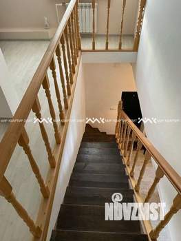 Коттедж 250м², 2-этажный, на длительный срок, 