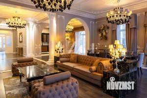 Дом 548м&sup2;, 3-этажный, на длительный срок, 