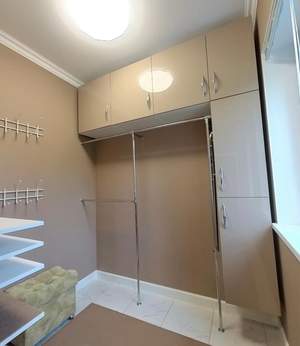 Дом 210м², 2-этажный, на длительный срок, 