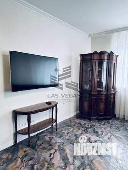 Дом 200м², 2-этажный, на длительный срок, 