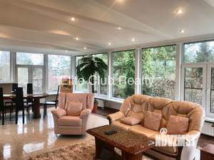 Коттедж 570м², 4-этажный, на длительный срок, 