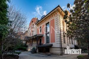 Дом 1257м², 4-этажный, на длительный срок, 