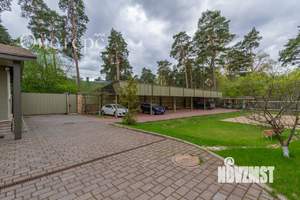 Таунхаус 135м², 3-этажный, на длительный срок, 