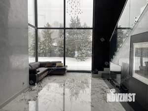 Коттедж 300м², 2-этажный, на длительный срок, 