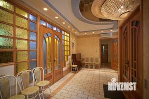 Дом 550м², 3-этажный, посуточно, 