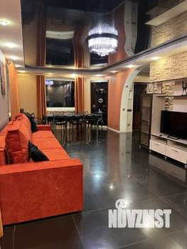 Дом 203м², 2-этажный, посуточно, 