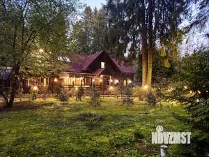 Дом 250м², 2-этажный, посуточно, 