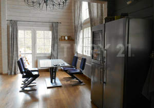 Дом 333м², 2-этажный, на длительный срок, 