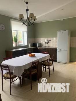 Дом 100м&sup2;, 2-этажный, посуточно, 