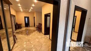 Дом 350м&sup2;, 2-этажный, посуточно, 