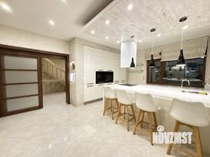 Дом 300м², 2-этажный, на длительный срок, 