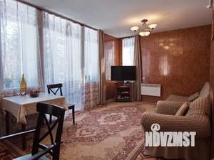 Дом 60м&sup2;, 2-этажный, посуточно, 