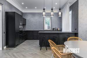 Дом 400м², 3-этажный, на длительный срок, 