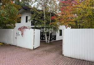 Дом 286м&sup2;, 2-этажный, на длительный срок, 