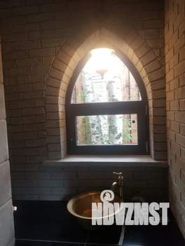 Дом 200м&sup2;, 4-этажный, посуточно, 