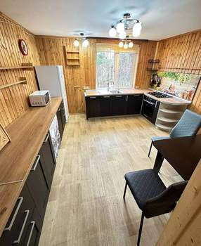 Дом 91м&sup2;, 3-этажный, на длительный срок, 