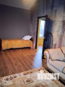 Дом 80м², 2-этажный, на длительный срок, 