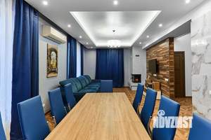 Коттедж 210м², 2-этажный, на длительный срок, 