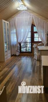 Коттедж 350м², 2-этажный, на длительный срок, 