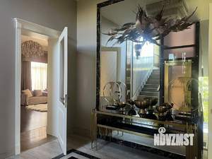 Дом 560м², 3-этажный, на длительный срок, 