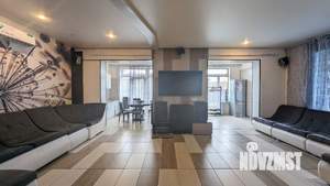 Дом 200м&sup2;, 2-этажный, посуточно, 