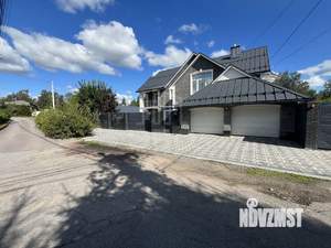 Дом 568м&sup2;, 3-этажный, на длительный срок, 