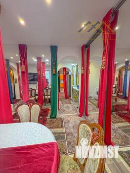 Дом 500м&sup2;, 2-этажный, на длительный срок, 