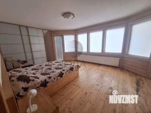 Коттедж 245м², 2-этажный, на длительный срок, 