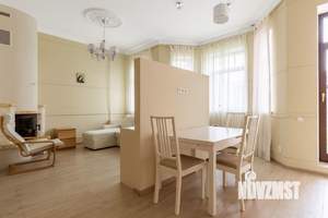 Дом 150м², 2-этажный, на длительный срок, 