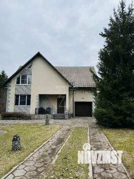 Дом 200м&sup2;, 2-этажный, на длительный срок, 