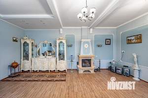 Дом 250м&sup2;, 2-этажный, на длительный срок, 