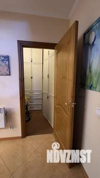 Дом 250м², 3-этажный, на длительный срок, 