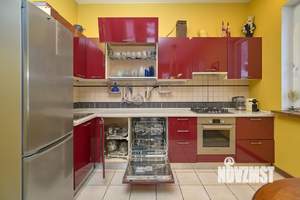 Дом 140м², 2-этажный, на длительный срок, 