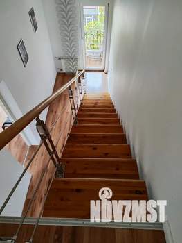 Дом 100м&sup2;, 4-этажный, посуточно, 