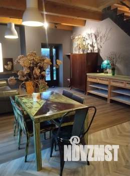 Дом 80м&sup2;, 2-этажный, посуточно, 