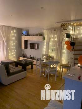 Дом 65м&sup2;, 2-этажный, посуточно, 