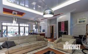 Дом 250м², 3-этажный, на длительный срок, 