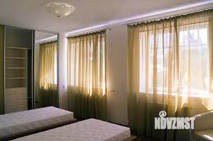 Таунхаус 155м², 3-этажный, на длительный срок, 