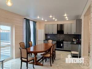 Дом 150м², 2-этажный, на длительный срок, 
