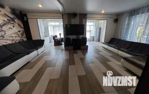 Дом 150м&sup2;, 2-этажный, посуточно, 