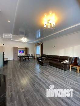 Коттедж 250м², 2-этажный, на длительный срок, 