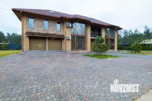 Коттедж 300м², 2-этажный, на длительный срок, 