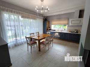 Дом 285м², 2-этажный, на длительный срок, 