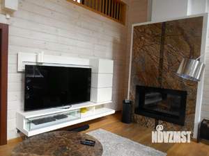 Коттедж 242м², 2-этажный, на длительный срок, 