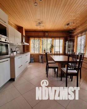 Дом 180м², 2-этажный, на длительный срок, 