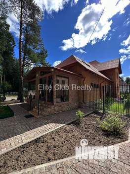 Коттедж 245м², 2-этажный, на длительный срок, 